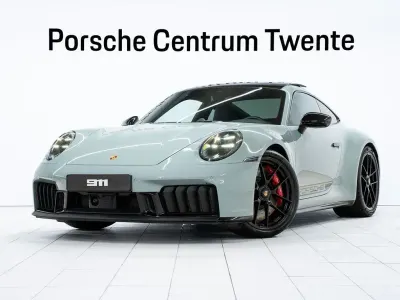 Gebraucht Porsche 992 541 PS (397 kW) 2025 Grün