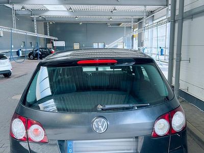 VW Golf V