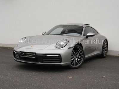 Porsche 911 Carrera