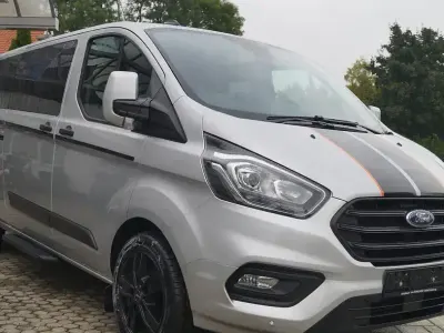 Gebraucht Ford Transit Custom 170 PS (125 kW) 2020 Silber Van / Kleinbus