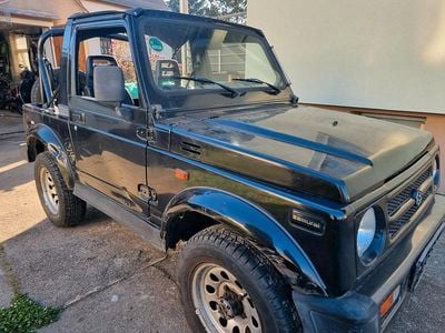 Usado Suzuki Samurai 69 HP (50 kW) 1998 Preto SUV