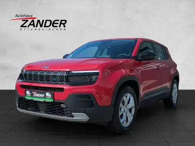Gebraucht Jeep Avenger EV Altitude 114 kW (156 PS) 2023 Rot SUV