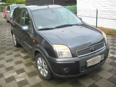 Gebraucht Ford Fusion 101 PS (74 kW) 2008 Grau Kleinwagen
