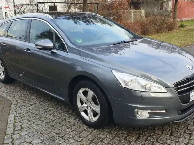 Gebraucht Peugeot 508 Business-Line 114 PS (83 kW) 2013 Grau thorium/metallic arlack Kombi