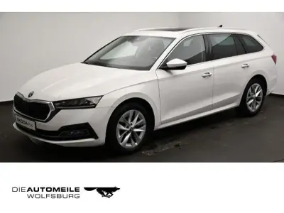 Usata Skoda Octavia Style 116 CV (85 kW) 2023 Bianco Station wagon
