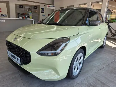 Neu Suzuki Swift Comfort 110 PS (80 kW) 2026 Cool yellow / mineral grau Kleinwagen
