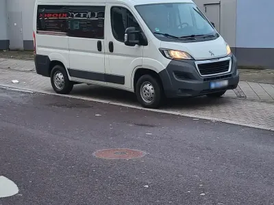 Gebraucht Peugeot Boxer 120 PS (88 kW) 2017 Weiß Van