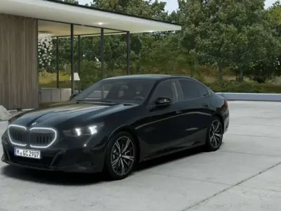 Nuova BMW 520 M Sport 197 CV (144 kW) 2026 Nero Berlina