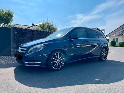 gebraucht Mercedes B200 Sport