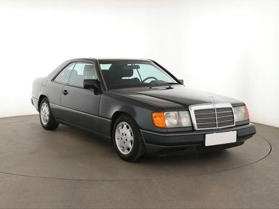 Gebraucht Mercedes 230 132 PS (97 kW) 1989 Grau Limousine