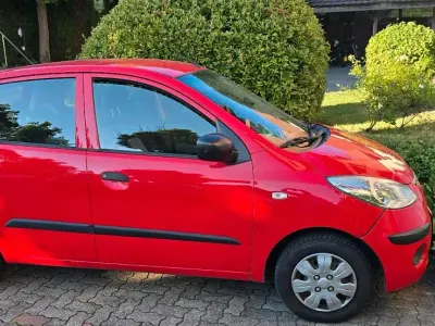 Gebraucht Hyundai i10 67 PS (49 kW) 2008 Rot Kleinwagen