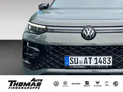Gebraucht VW Tayron R-line 204 PS (150 kW) 2025 Cipressinogrün metallic SUV