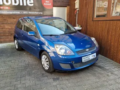 Używany Ford Fiesta 80 KM (58 kW) 2008 Niebieski Hatchback
