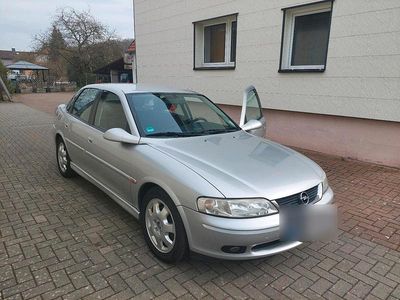 Gebraucht Opel Vectra 170 PS (125 kW) 1999 Silber Limousine