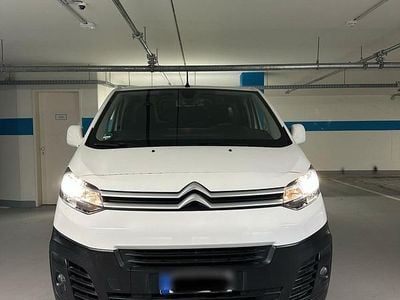 Weiß Gebraucht 2018 Citroën Jumpy Van / Kleinbus | 11.500 € (Superpreis)