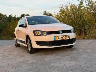 Gebraucht VW Polo Trendline 75 PS (55 kW) 2012 Weiß Kleinwagen