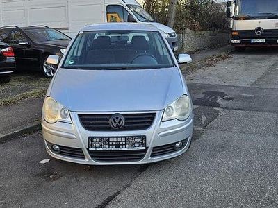 Gebraucht VW Polo Comfortline 60 PS (44 kW) 2007 Silber Kleinwagen