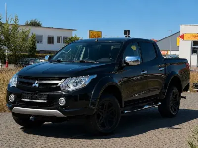 Gebraucht Mitsubishi L200 Top 181 PS (133 kW) 2018 Schwarz Pickup