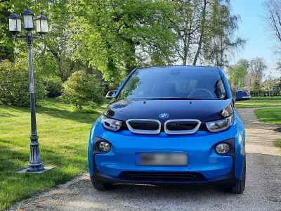 Usata BMW i3 125 kW (170 CV) 2016 Blu Utilitaria