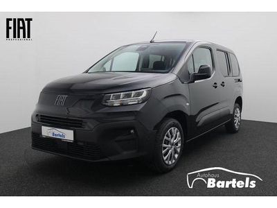 Neu Fiat Doblò 131 PS (96 kW) 2026 Schwarz Van / Kleinbus