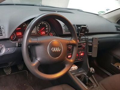 gebraucht Audi A4 mit neu Tüv