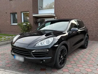 Gebraucht Porsche Cayenne 245 PS (180 kW) 2012 Schwarz SUV