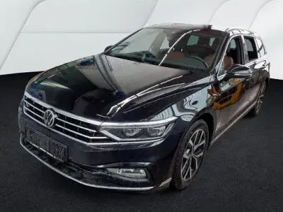 Gebraucht VW Passat 200 PS (147 kW) 2021 Schwarz Kombi