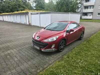 Gebraucht Peugeot 308 CC 140 PS (102 kW) 2011 Rot Cabrio