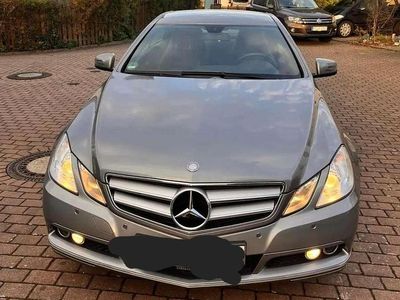 Gebraucht Mercedes E200 184 PS (135 kW) 2010 Coupé