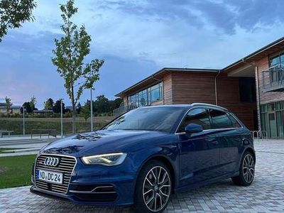 gebraucht Audi A3 Sportback e-tron S line Sportpaket