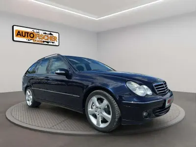 Gebraucht Mercedes C350 272 PS (200 kW) 2006 Tansanitblau Kombi