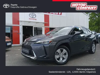 Gebraucht Lexus UX 250h 184 PS (135 kW) 2022 Grau SUV