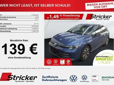 Gebraucht VW Golf VIII Goal 150 PS (110 kW) 2025 Blau Limousine