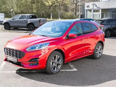 Gebraucht Ford Kuga ST-Line X 224 PS (164 kW) 2022 Rot SUV