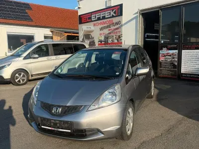 Gebraucht Honda Jazz Comfort 99 PS (72 kW) 2009 Silber Kleinwagen