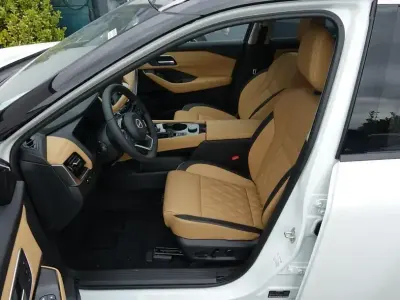 Nuova Nissan X-Trail Tekna+ 213 CV (156 kW) 2025 Bianco SUV