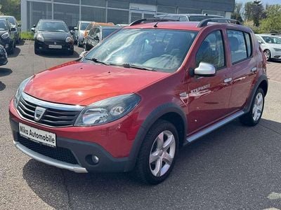 Second-hand Dacia Sandero Stepway 87 CP (63 kW) 2010 Roșu Hatchback