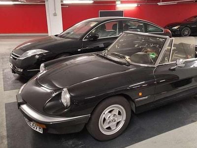 Gebraucht Alfa Romeo Spider 109 PS (80 kW) 1989 Schwarz Cabrio