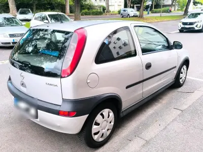 Gebraucht Opel Corsa 58 PS (42 kW) 2002 Silber Kleinwagen