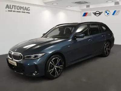 Używany BMW 330e M Sport 292 KM (214 kW) 2025 Niebieski Kombi
