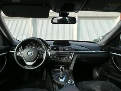 Gebraucht BMW 320 Gran Turismo Luxury Line 184 PS (135 kW) 2015 Schwarz Limousine