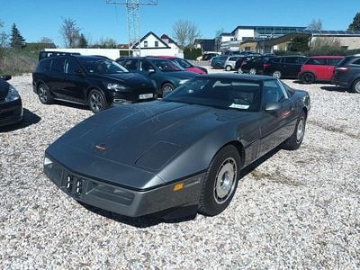 Second-hand Corvette C4 235 CP (172 kW) 1985 Argintiu Coupe