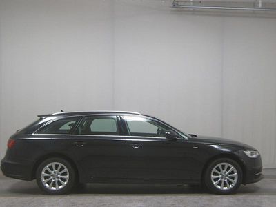 Mythosschwarz metallic Gebraucht 2015 Audi A6 S-Line Kombi | 12.250 € (Superpreis)