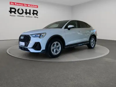Gebraucht Audi Q3 Sportback S-Line 150 PS (110 kW) 2025 Gletscherweiss metallic SUV