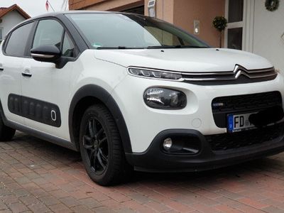 Gebraucht Citroën C3 Feel 110 PS (80 kW) 2017 Weiß Kleinwagen