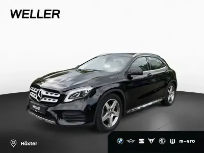 Gebraucht Mercedes GLA180 AMG line 122 PS (89 kW) 2019 Nachtschwarz (schwarz) SUV