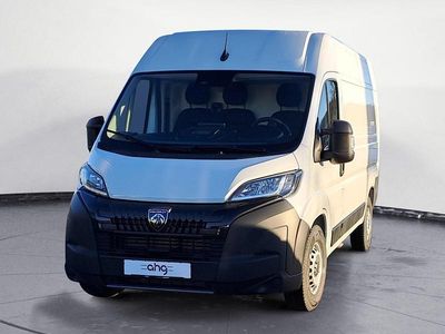 Gebraucht Peugeot Boxer 179 PS (131 kW) 2025 Weiß Van