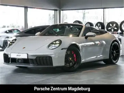 Gebraucht Porsche 992 541 PS (397 kW) 2026 Weiß Cabrio