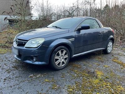 Gebraucht Opel Tigra 90 PS (66 kW) 2006 Grau Cabrio