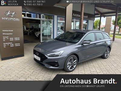 Grau Gebraucht 2024 Hyundai i30 Advantage Kombi | 25.990 € (Etwas zu teuer)
